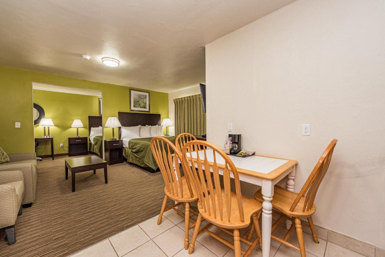 Sundowner Motel Sequim Bagian luar foto